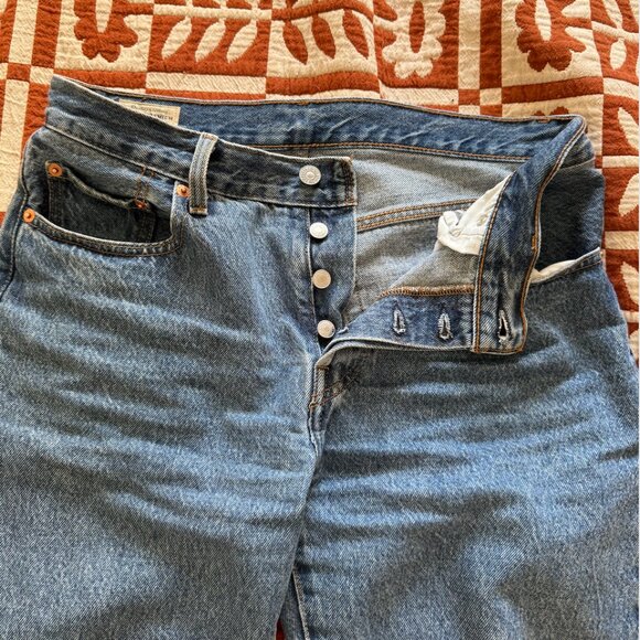 Levi's Blue Straight Leg Jeans for Women size 27 - Picture 5 of 8